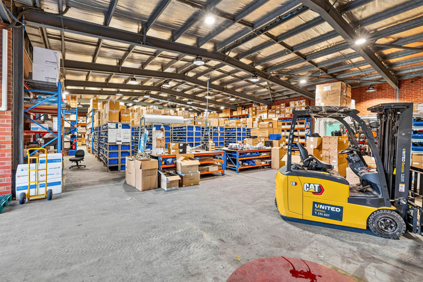 Click to view all images 8-10 Stock Road Cavan SA 5094 - Image 1