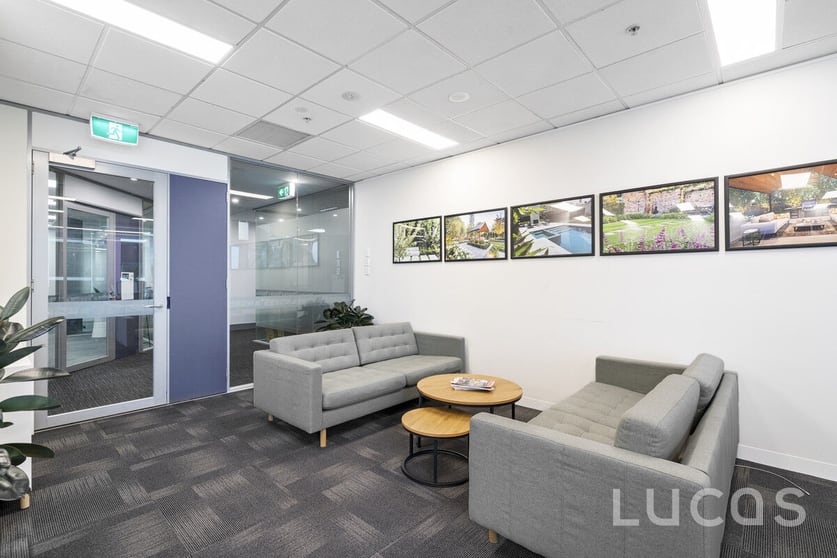 Click to view all images 1120/401 Docklands Drive Docklands VIC 3008 - Image 2