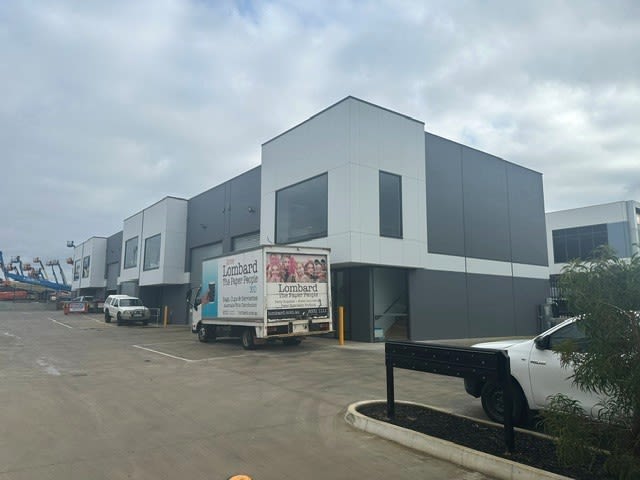 11-13 Burnett Street Somerton VIC 3062 - Image 2
