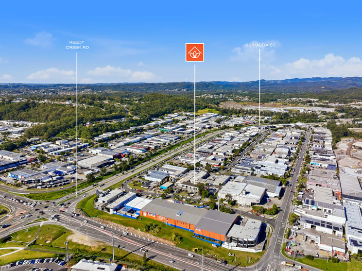 Click to view all images 7 Newcastle Street Burleigh Heads QLD 4220 - Image 1