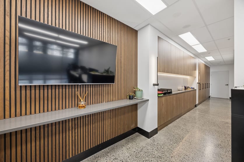 Click to view all images Unit 3/49 Mort Street Braddon ACT 2612 - Image 5