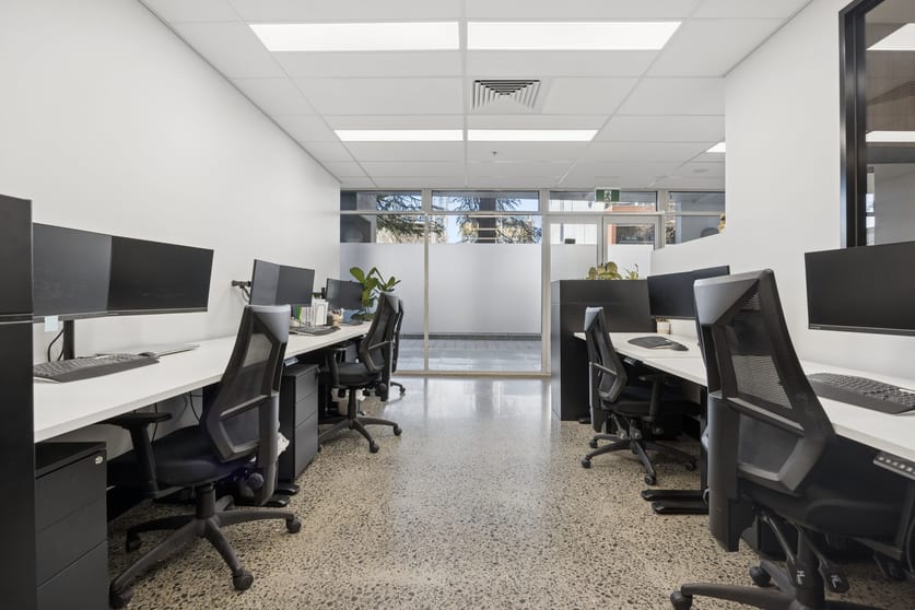 Click to view all images Unit 3/49 Mort Street Braddon ACT 2612 - Image 1