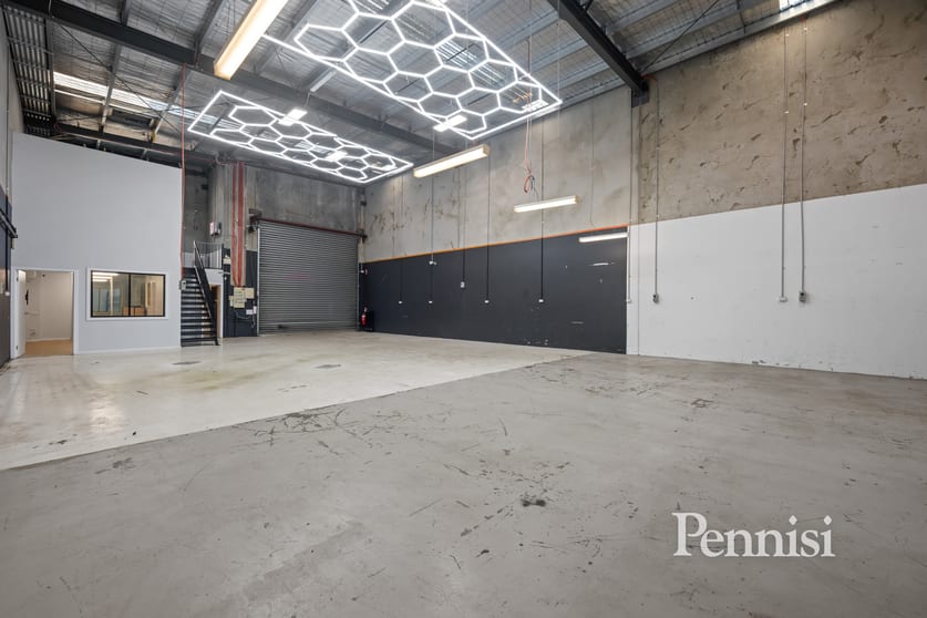 Click to view all images 3/207 Derrimut Drive Derrimut VIC 3026 - Image 3