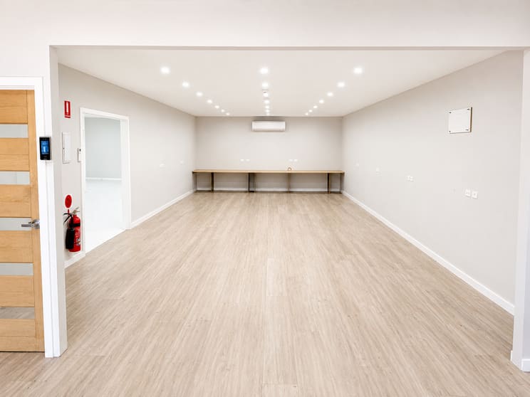 Click to view all images Shop 2/91 Mortlock Terrace Port Lincoln SA 5606 - Image 3