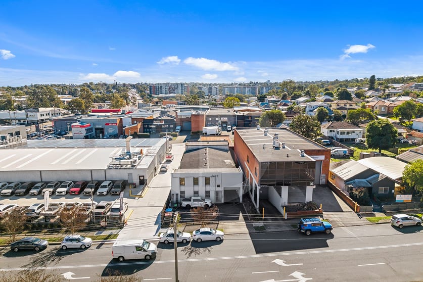 Click to view all images 14 BARNEY STREET Parramatta NSW 2150 - Image 2