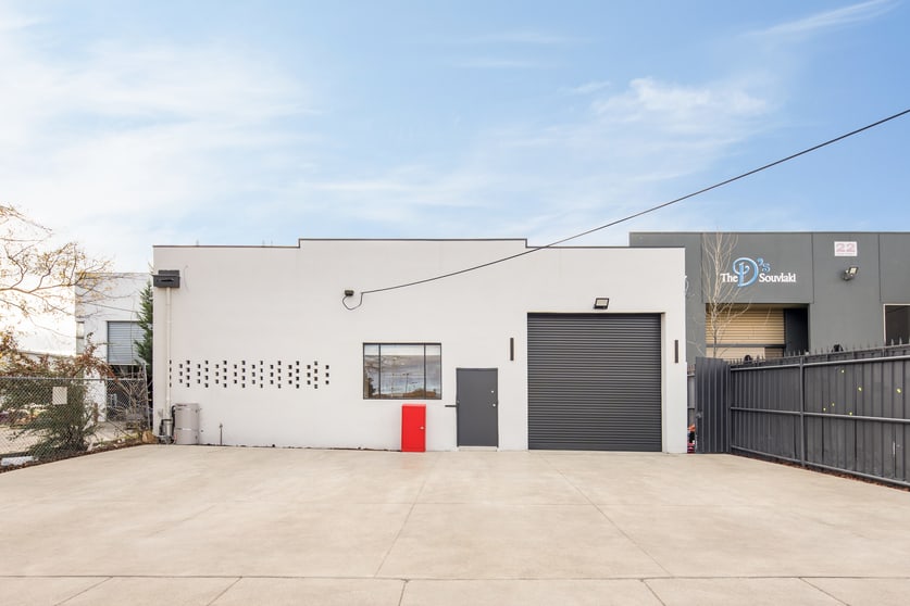 Click to view all images 24 Hood Street Airport West VIC 3042 - Image 1