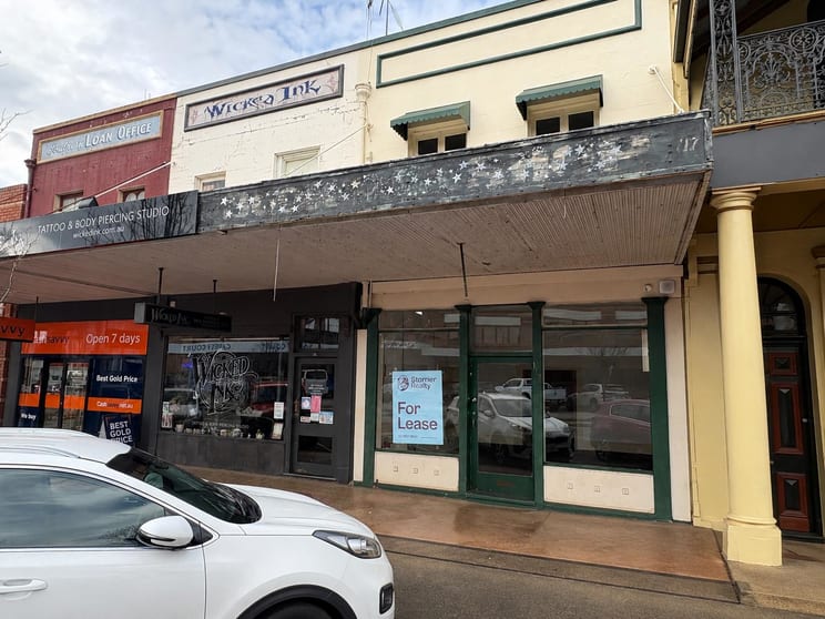 Click to view all images 117 Auburn Street Goulburn NSW 2580 - Image 1