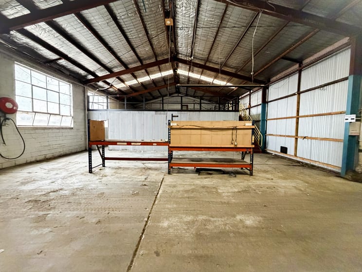 1/225 Colchester Road Kilsyth VIC 3137 - Image 4