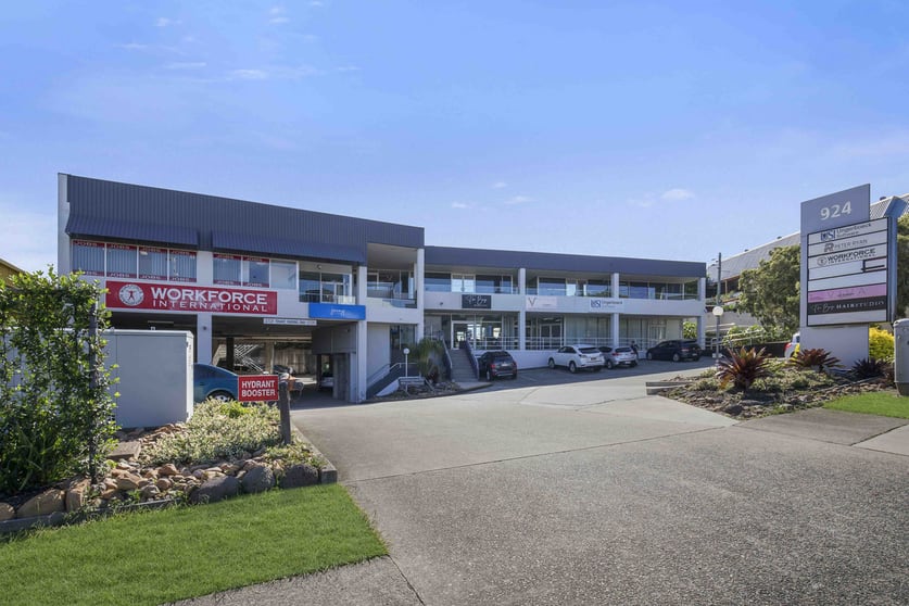 Click to view all images 924 Gympie Road Chermside QLD 4032 - Image 1
