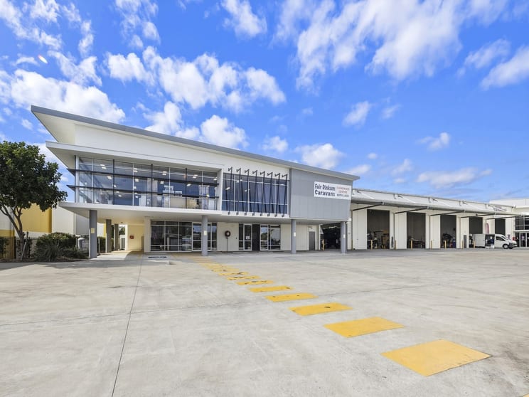 Click to view all images 1/12 Torres Crescent North Lakes QLD 4509 - Image 2