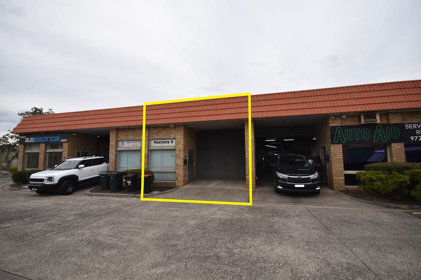 Click to view all images 8/3-11 Coolstore Road Croydon VIC 3136 - Image 2