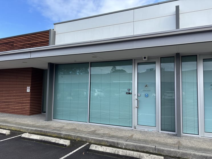 Click to view all images 15/17-19 Miles Street Mulgrave VIC 3170 - Image 2