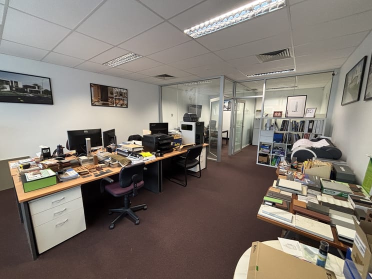Click to view all images 15/17-19 Miles Street Mulgrave VIC 3170 - Image 3