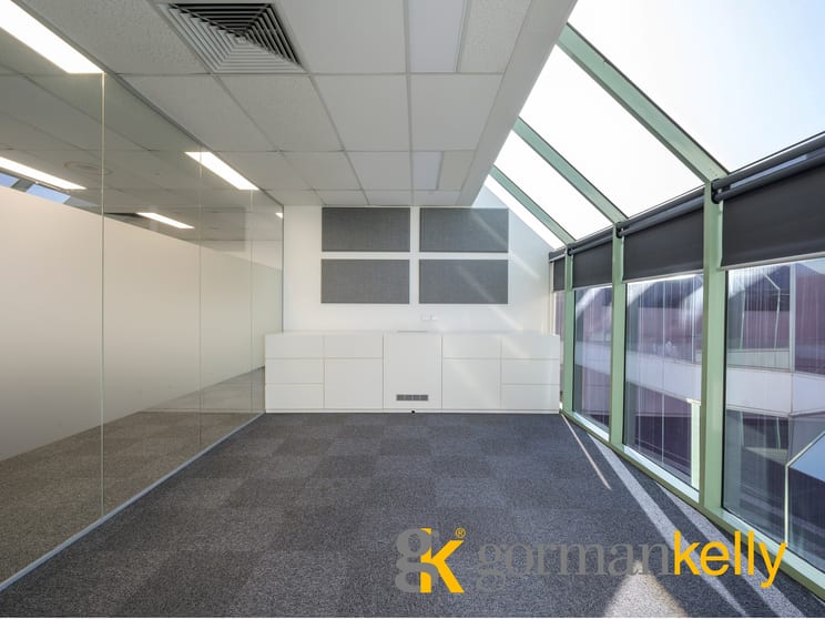 Click to view all images Suite 12/214-216 Bay Street Brighton VIC 3186 - Image 2