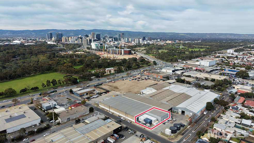 Click to view all images 5 Smith Street Thebarton SA 5031 - Image 1