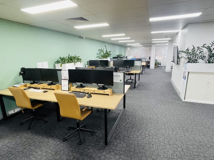 Click to view all images 6 Short Street Southport QLD 4215 - Image 2