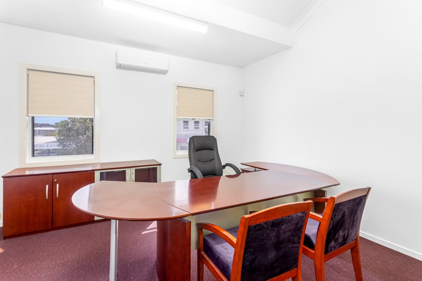 Click to view all images For Lease Now/25 Denham Street Rockhampton City QLD 4700 - Image 3