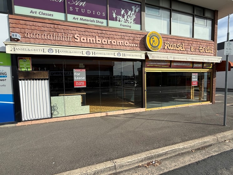 Click to view all images 1 & 2/42 Townshend Street Phillip ACT 2606 - Image 1
