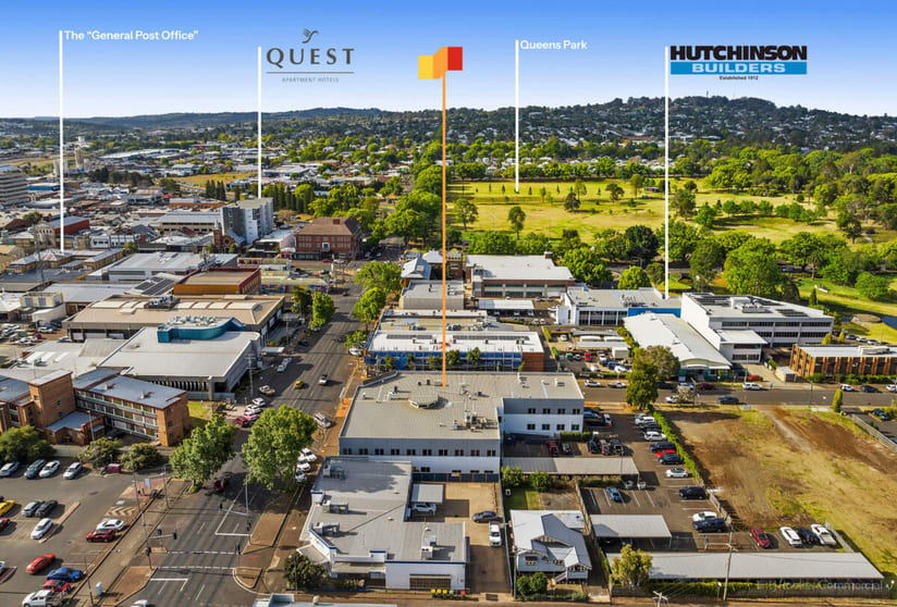 Click to view all images 4 & 5/162 Hume Street East Toowoomba QLD 4350 - Image 2