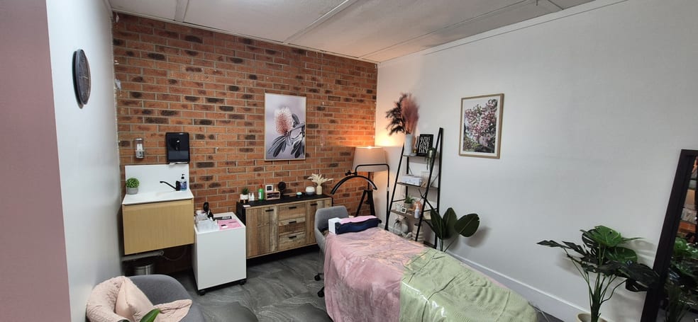 Click to view all images 2 Feeley Lane Traralgon VIC 3844 - Image 3