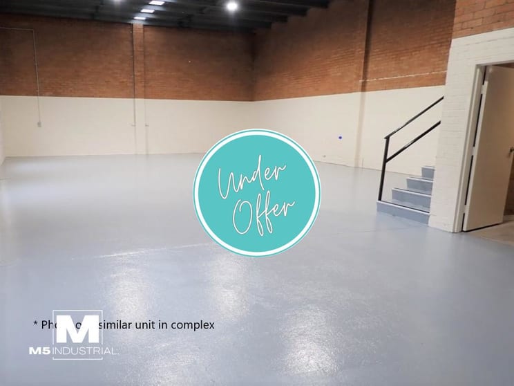 Click to view all images 8/1 Field Close Moorebank NSW 2170 - Image 3
