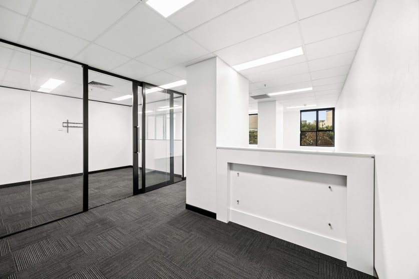 Click to view all images 21/888 Pittwater Road Dee Why NSW 2099 - Image 1
