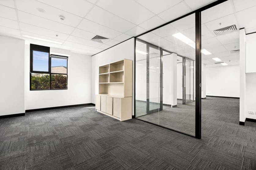 Click to view all images 21/888 Pittwater Road Dee Why NSW 2099 - Image 3