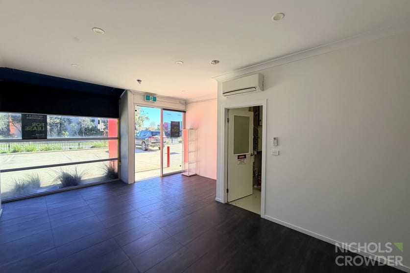 Click to view all images 2/30 Network Drive Carrum Downs VIC 3201 - Image 3