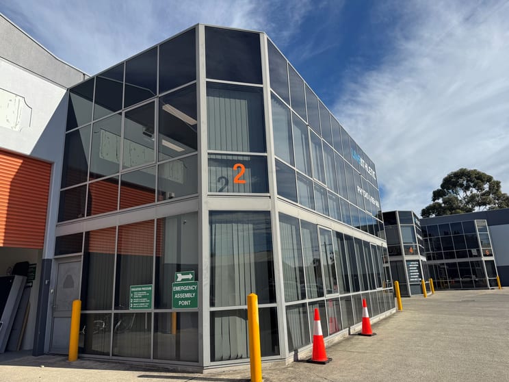 Office & Showroom/Unit 2/2 Endeavour Road Caringbah NSW 2229 - Image 1