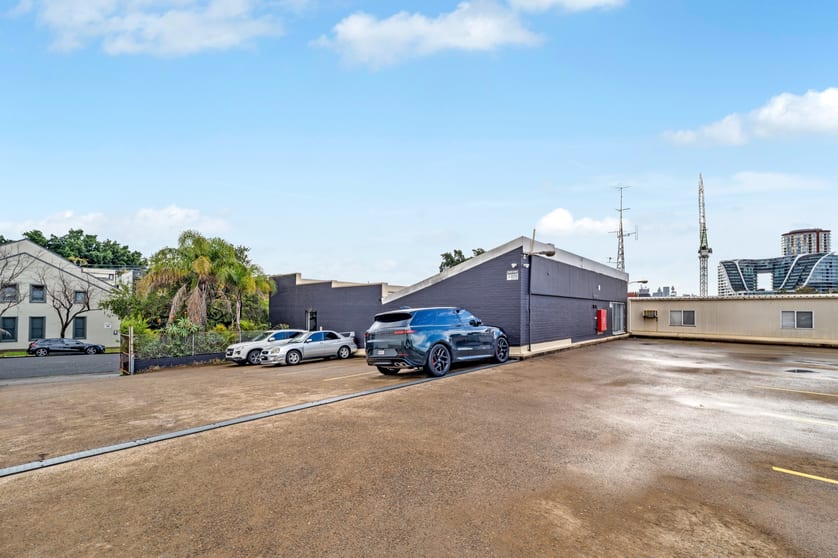 Click to view all images 51-61 Victoria Street Beaconsfield NSW 2015 - Image 2
