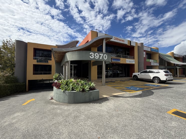 Click to view all images 3970 Pacific Highway Loganholme QLD 4129 - Image 1