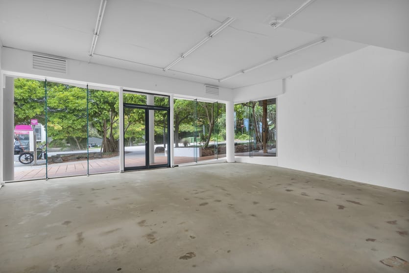 Click to view all images 3/28-34 Duke Street Sunshine Beach QLD 4567 - Image 3