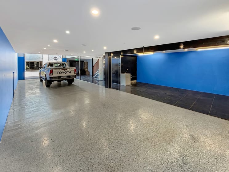 Click to view all images Unit 17/3 Traders Way (enterprise Ave) Tweed Heads South NSW 2486 - Image 2