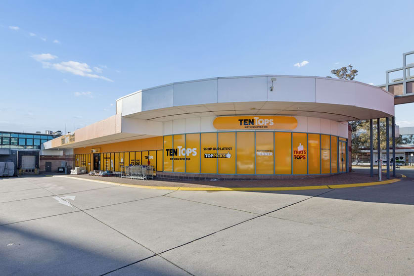 Click to view all images 150-180 Soward Way Greenway ACT 2900 - Image 2