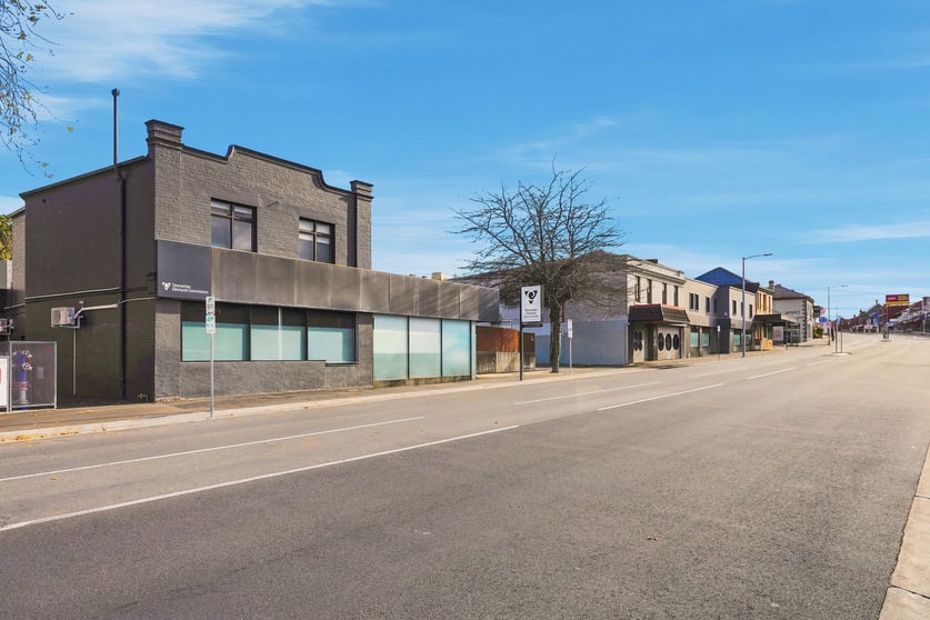 Click to view all images 294 Elizabeth Street North Hobart TAS 7000 - Image 3