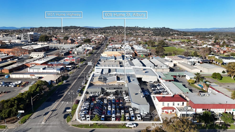 Click to view all images 609 Hume Street Albury NSW 2640 - Image 5