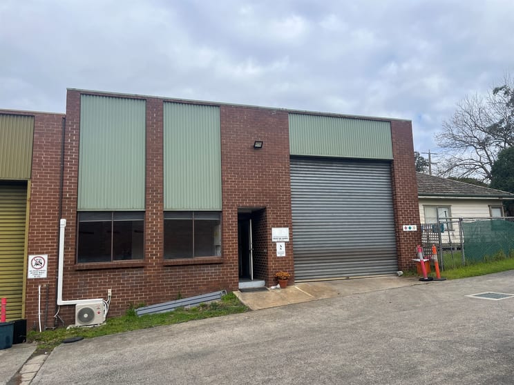Click to view all images 1/61-63 Lusher Road Croydon VIC 3136 - Image 3