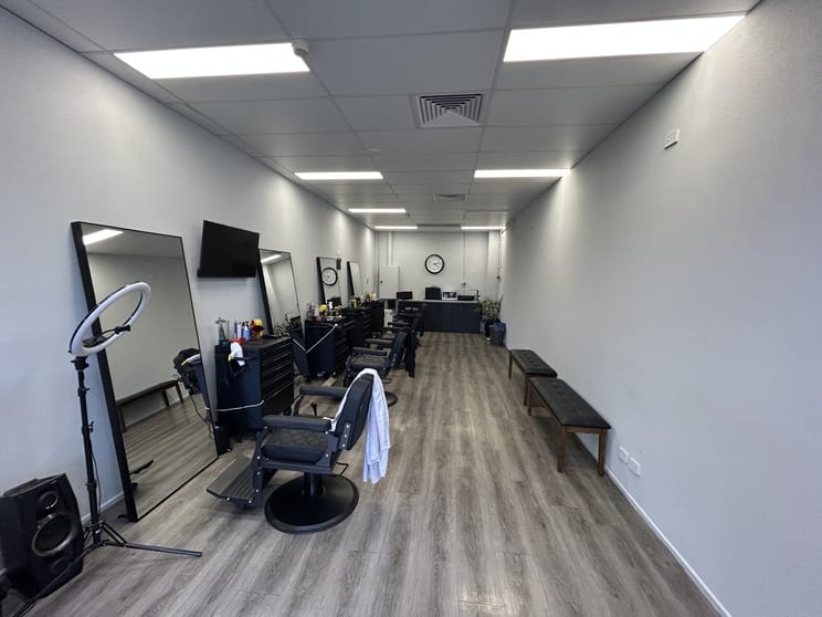 Click to view all images Shop 8/2 Bell Place Mudgeeraba QLD 4213 - Image 3