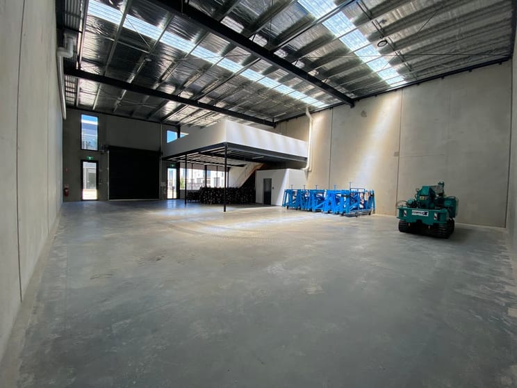 Click to view all images 22a/42 McArthurs Rd Altona North VIC 3025 - Image 2