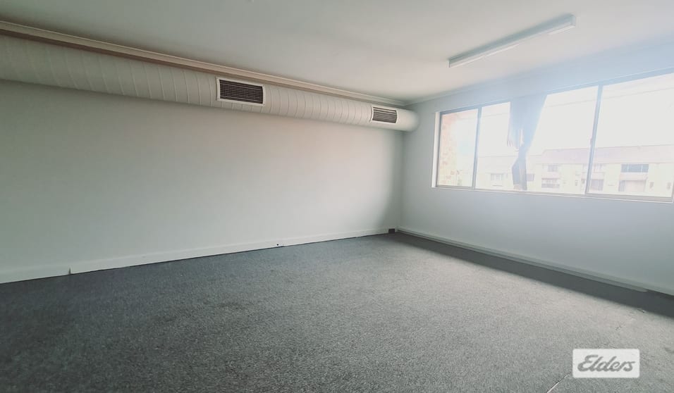 Click to view all images 10/419-442 Church Street Parramatta NSW 2150 - Image 2