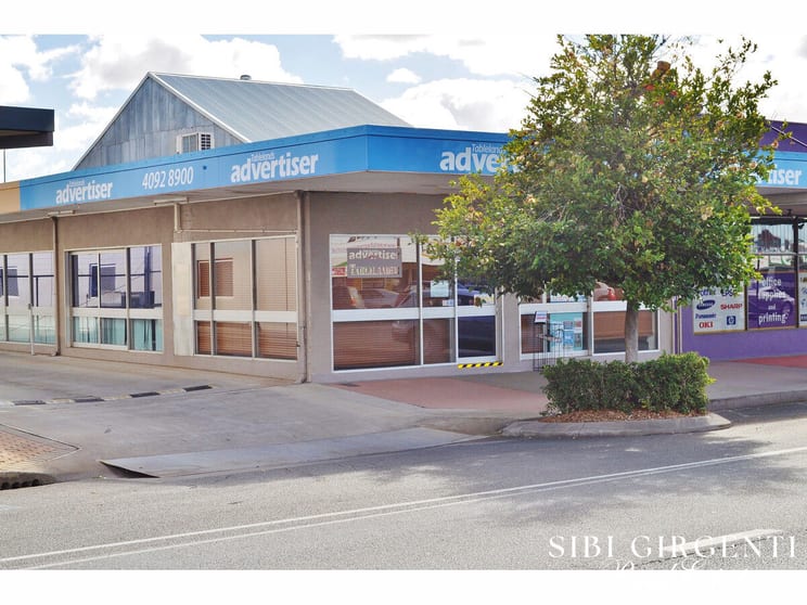 226 Byrnes Street Mareeba QLD 4880 - Image 2