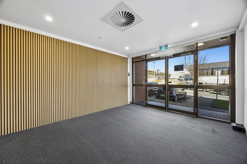 Click to view all images Unit 1/119 - 121 Gladstone Street Fyshwick ACT 2609 - Image 2