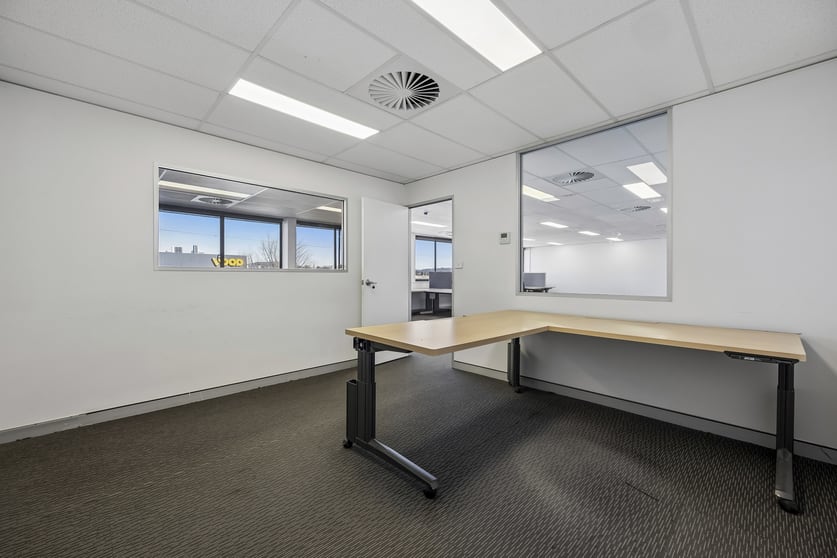 Click to view all images Unit 1/119 - 121 Gladstone Street Fyshwick ACT 2609 - Image 3