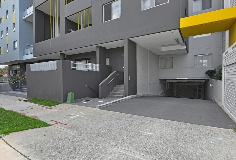Click to view all images 9 Hilts Road Strathfield NSW 2135 - Image 2