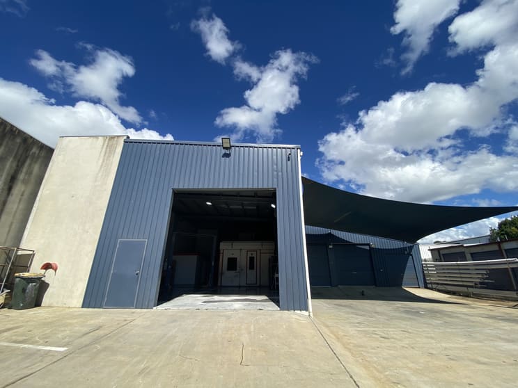 Click to view all images 6 & 7/71 Old Maryborough Road Pialba QLD 4655 - Image 1