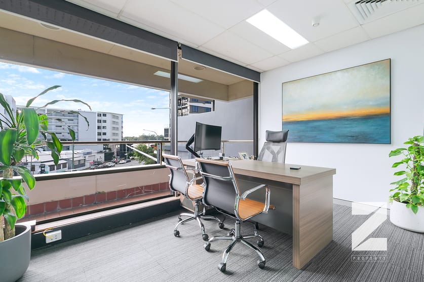 Click to view all images 141 Logan Road Woolloongabba QLD 4102 - Image 2