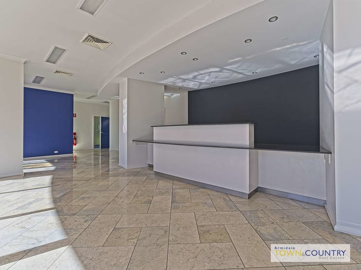 Click to view all images 90 Rusden Street Armidale NSW 2350 - Image 3