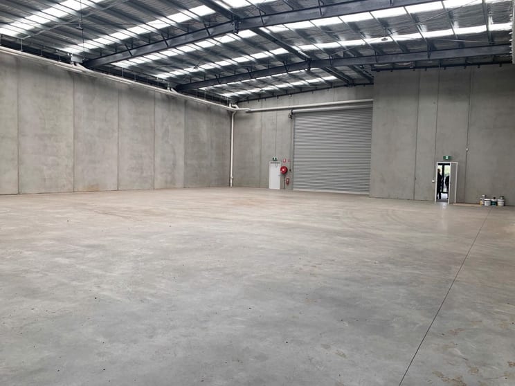 2/24 Rockfield Way Ravenhall VIC 3023 - Image 3