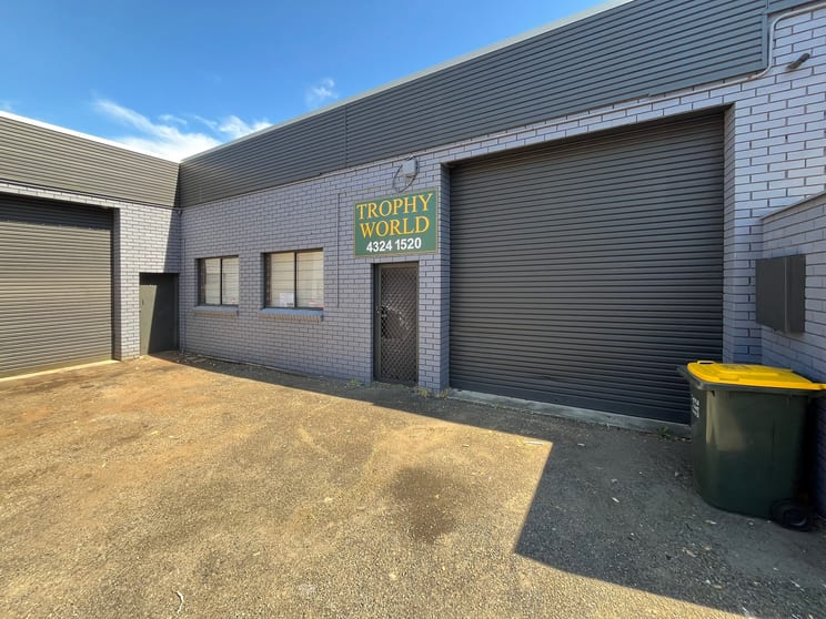 Click to view all images Unit 4/4-6 Moore Street West Gosford NSW 2250 - Image 2
