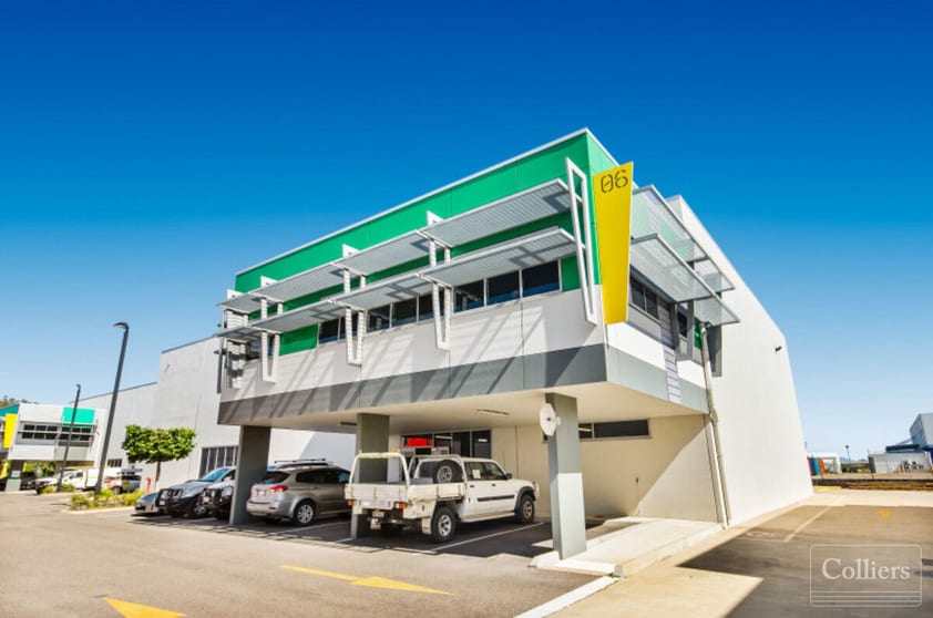 Click to view all images 6/547 Woolcock Street Mount Louisa QLD 4814 - Image 2